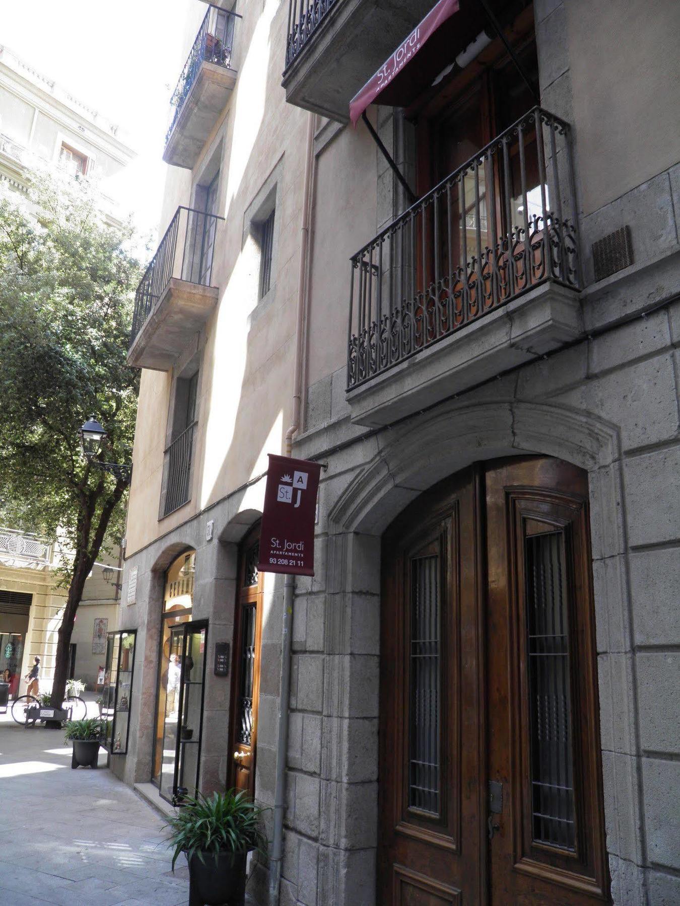 バルセロナアパルトメンツ サン ジョルディ コンタルアパートメント エクステリア 写真